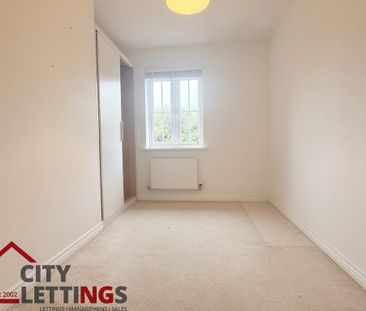 2 bedroom townhouse to rent - Photo 3