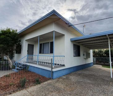 1 / 257 Hutton Street, Berserker - Photo 1