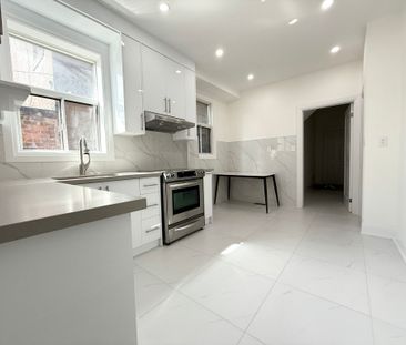 For Lease - 1087 GERRARD Street Unit# Main, Toronto, Ontario - Photo 2