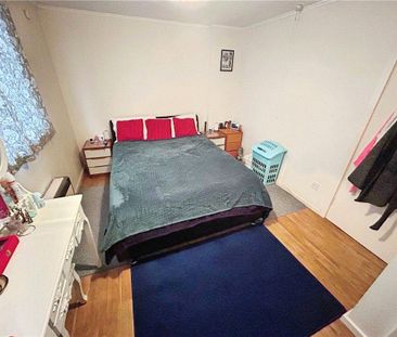 3 bedroom apartment to rent - Photo 2