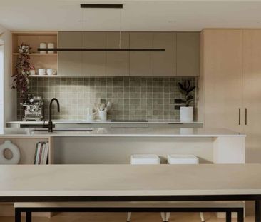 Spacious family home with modern comforts - Photo 5