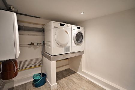 Te huur: Appartement Gerrit van der Veenstraat in Amsterdam - Photo 4