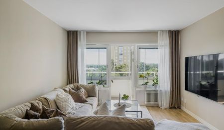 Karlslundsgatan, Södertälje - Foto 2