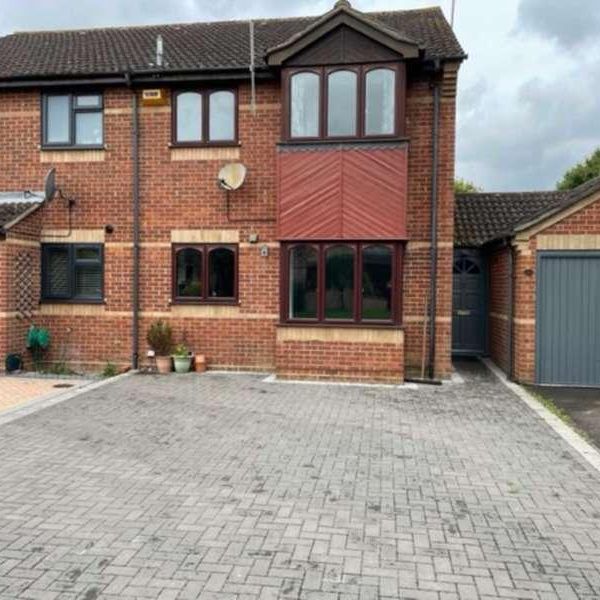 Belvedere Walk, Winnersh, RG41 - Photo 1