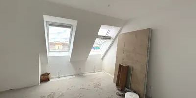 1030! Schöne 3-Zimmer DG-Maisonette mit Terrasse und 2 Bädern ab Oktober 26 - ERSTBEZUG NACH SANIERUNG! - Foto 3
