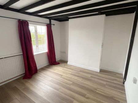 2 bedroom detached house to rent - Photo 2