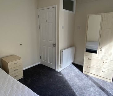 1 bed house / flat share to rent in Westminster Road, Exeter, EX4 - Photo 5