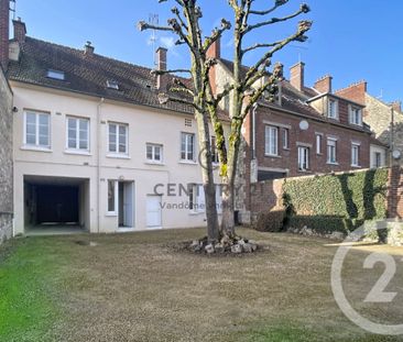 Location Appartement 4 pièces 84m² CREPY EN VALOIS 60800 - Photo 3