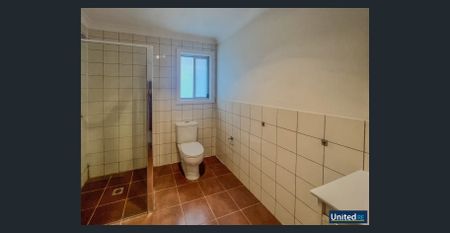 TWO BEDROOM GRANNY FLAT IN A QUIET NEIGHBOURHOOD - Photo 3