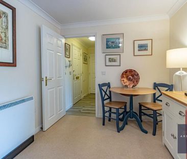 1 bedroom retirement property to rent - Photo 5