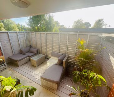 Malvern East - Photo 1