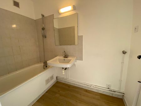 Location Appartement 1 pièce 20m² RENNES 35700 - Photo 4