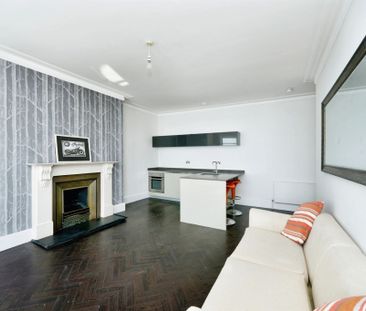 Clarendon Terrace, Brighton - Photo 1