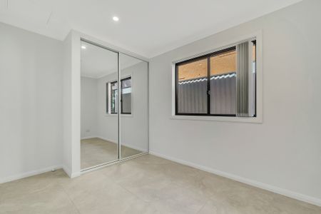 8A Atlas Place, Winston Hills NSW 2153 - House For Rent | Domain - Photo 2