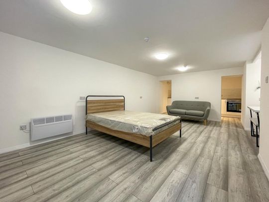 Studio to rent - Photo 1