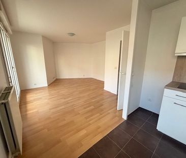 T1 Montigny-le-Bretonneux 30 m² - Photo 4