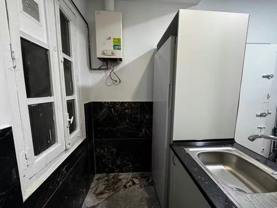 Calle Condes de Barcelona, Madrid, Community of Madrid 28019 - Foto 1