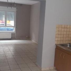 HENIN-BEAUMONT, centre: maison de type 3 à 640 euros - Photo 3