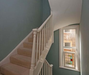 2 bedroom maisonette to rent - Photo 6