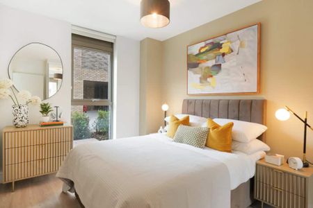 The Oakgate, KT22 7RZ, Surrey - Photo 4