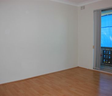 SPACIOUS 2 BEDROOM UNIT - Photo 1