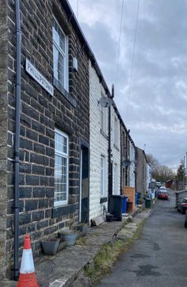 2 bedroom terraced house to rent - Photo 1