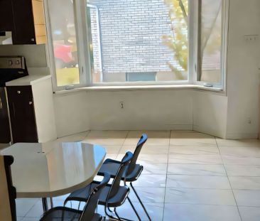 For Lease - 131 Paperbirch Crescent, London North, Ontario - Photo 2