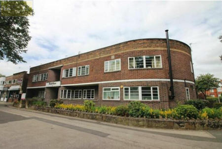 2 bedroom flat to rent - Photo 3