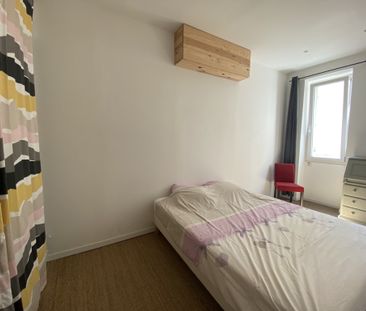 Location Appartement 3 pièces 58m² TOULON 83200 - Photo 3