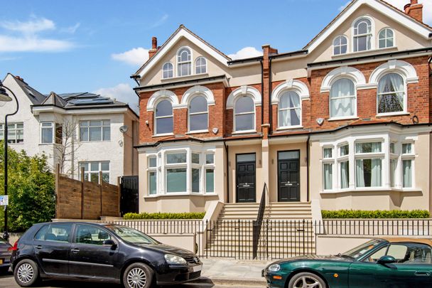 An exceptional six-bedroom Edwardian home in Stanhope Gardens, Highgate, London N6 - Photo 1
