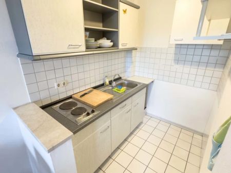 Gemütliches 1-Zimmer-Apartment mit Balkon, Einbauküche und KFZ-Stellplatz - Foto 5