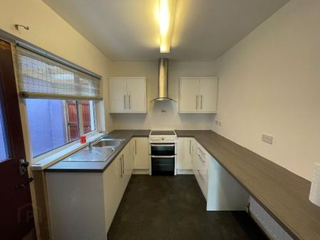 6 Warwicks Row, Carrickfergus, BT38 8LS - Photo 4
