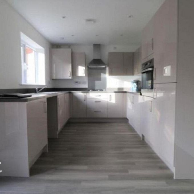 3 bedroom detached house to rent - Photo 1