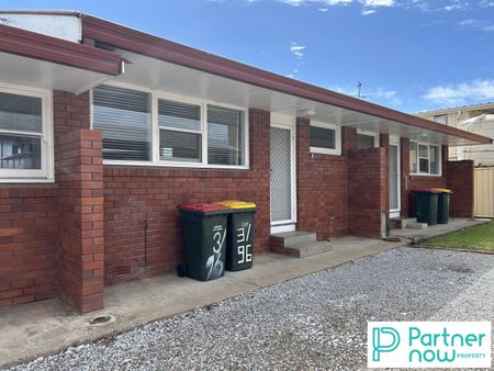 3/96 Belmore Street, TAMWORTH NSW 2340 - Photo 4