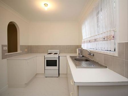 2/31 Defiance Road, Woodridge QLD 4114 - Townhouse For Rent | Domain - Photo 3
