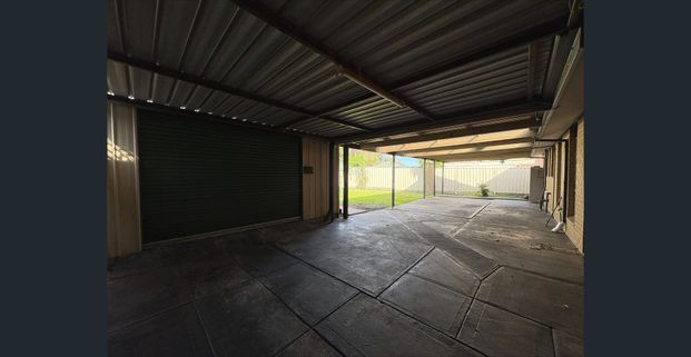 Perfect Family Home! - Photo 1