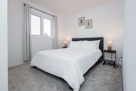 For Lease - 4552 Portage Road Unit# 78, Niagara Falls, Ontario - Photo 5