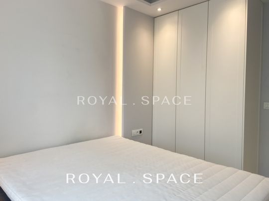 Elegancki apartament z tarasem z widokiem na Wisłę - Photo 1