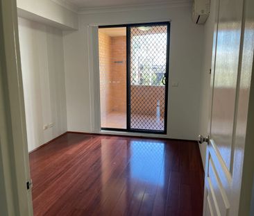CLOSE TO PARRAMATTA STATION AND CBD - Photo 2