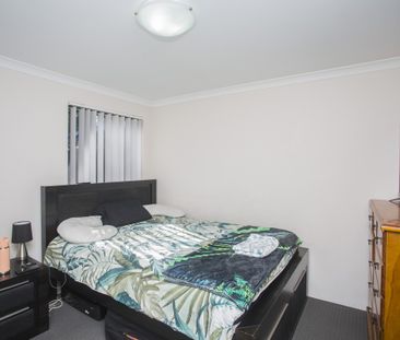 3X2 In Ideal Location! - Photo 2