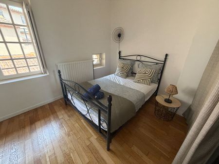 Location Appartement 3 pièces 66m² NIMES 30000 - Photo 4