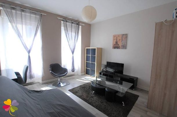 Location Appartement 1 pièce 27m² CHERBOURG-EN-COTENTIN 50100 - Photo 1