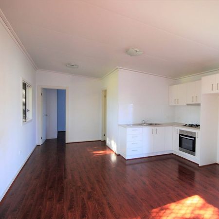 Two Bedroom Granny Flat - Photo 4