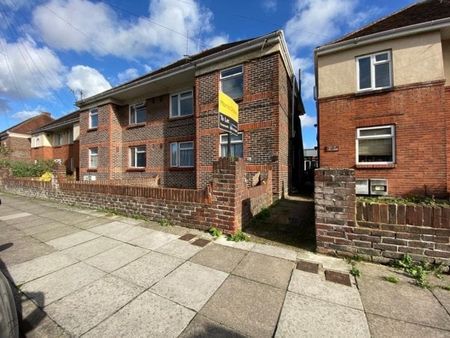 Aylen Road, Copnor - Photo 4