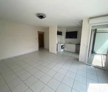 Location Appartement 2 pièces 51m² REIMS 51100 - Photo 4