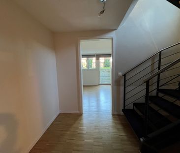 VILLA D'EXCEPTION 7 PIECES SUR 3 ETAGE AVEC STUDIO! - Photo 3