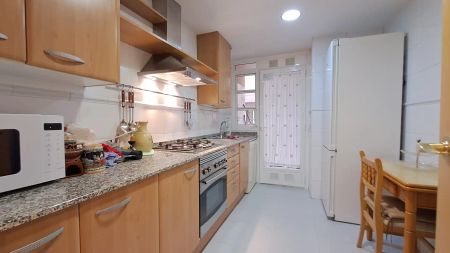 Piso de alquiler en Carrer del Cardenal Vidal I Barraquer, Nou Eixample Sud - Photo 4