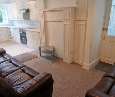 Bedroom Detached House In Winton, BH9 - Photo 6