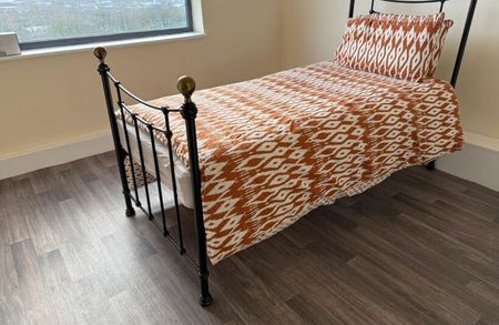 Flat 15 Oakfield House, Preston New Road, Blackburn. BB2 6AY - Photo 4