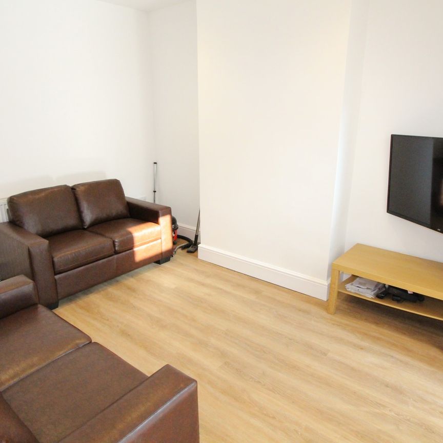 24 Chestnut Street - Photo 1